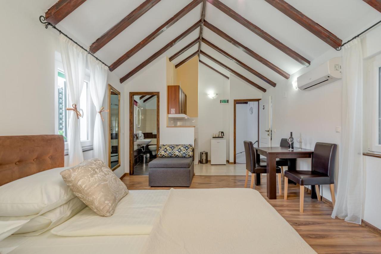 Guesthouse Imperator Split Exteriér fotografie